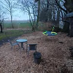 Historisches Schulhaus Mit Kamin Fuer Familiengarten An Nordsee * بوتجادينغين