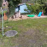 شقة Historisches Schulhaus Mit Kamin Fuer Familiengarten An Nordsee *
