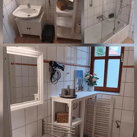 Historisches Schulhaus Mit Kamin Fuer Familiengarten An Nordsee Appartamento *